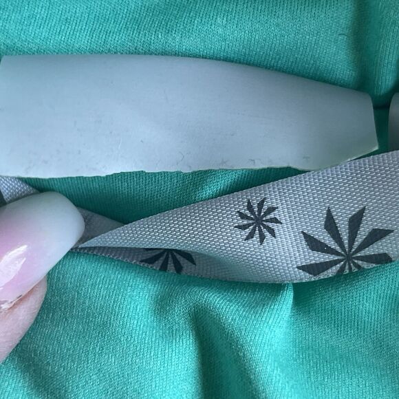 Athleta Puffer Vest Womens XXS Green Full Zip Zipper Pockets Colorful Quilted - Picture 7 of 13